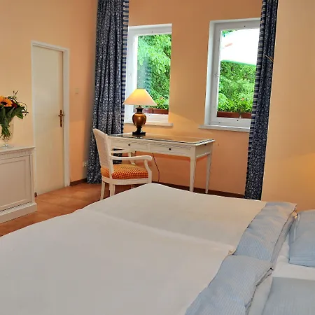 Fogadó Podzamcze - Schlosspension 3*