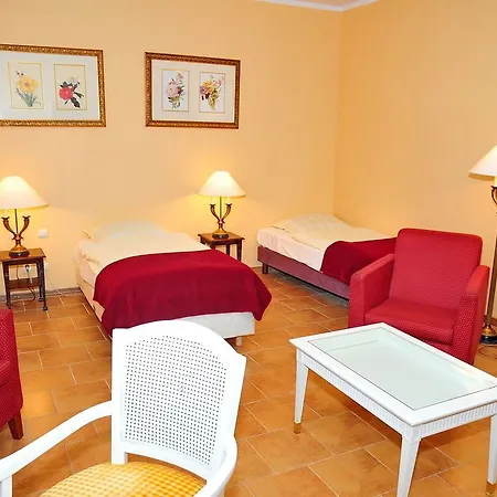 Podzamcze - Schlosspension Inn 3*